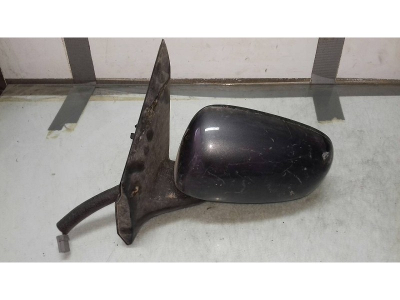 Recambio de retrovisor izquierdo para nissan almera tino (v10m) acenta referencia OEM IAM 015541  ELECTRICO
