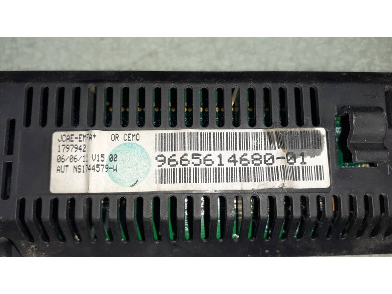 Recambio de pantalla multifuncion para peugeot expert tepee premium l1 referencia OEM IAM 966561468001 1797942 JOHNSON CONTROLS