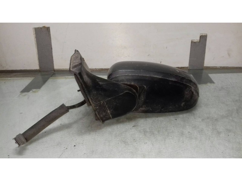 Recambio de retrovisor izquierdo para nissan almera tino (v10m) acenta referencia OEM IAM 015541  ELECTRICO