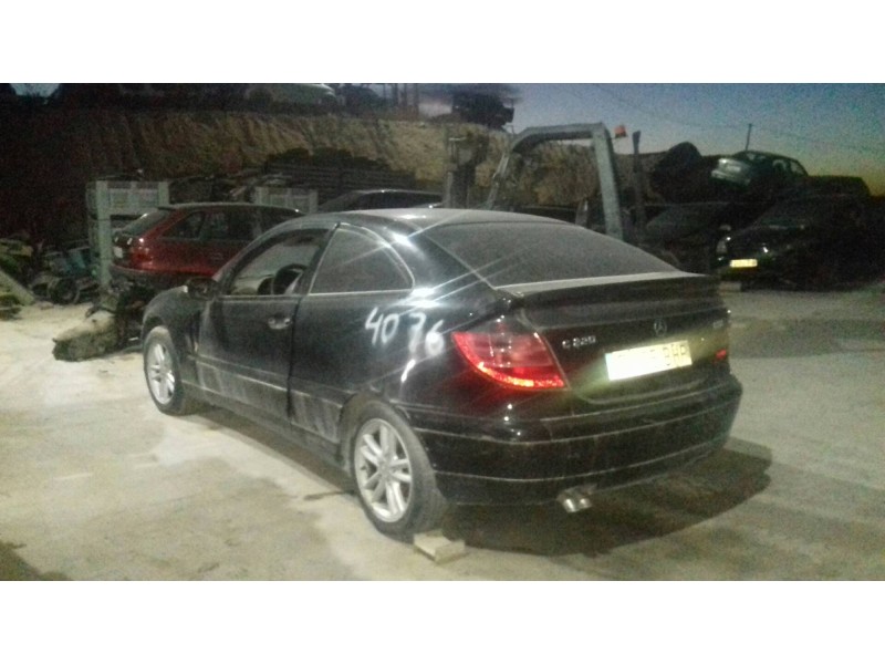mercedes-benz clase c (w203) sportcoupe del año 2001