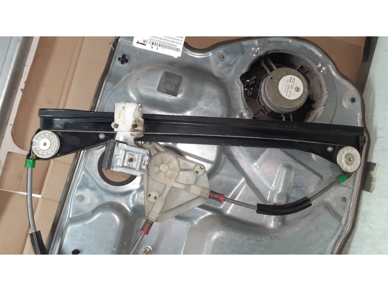 Recambio de elevalunas delantero derecho para volkswagen polo (9n1) conceptline referencia OEM IAM 6Q4837402H 6Q4827402H ELECTRI