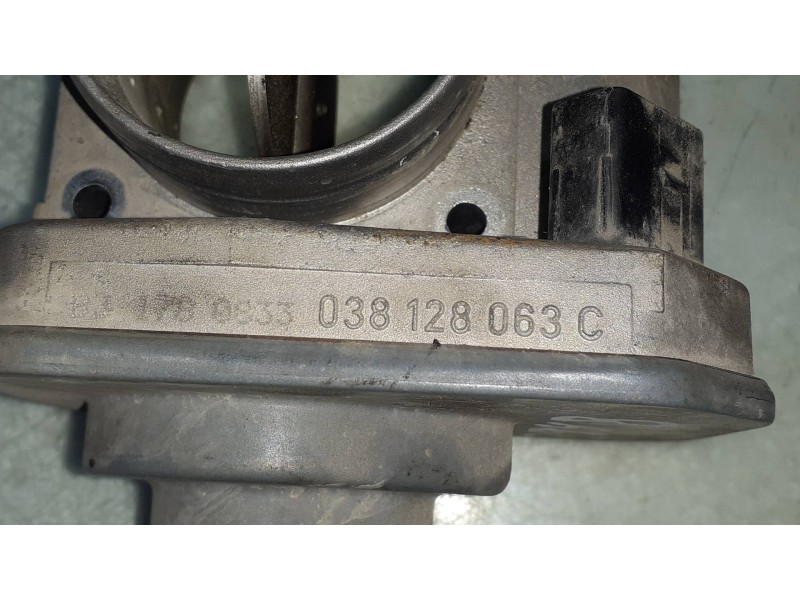 Recambio de caja mariposa para volkswagen polo (9n1) conceptline referencia OEM IAM 038128063C B31780833 038128063