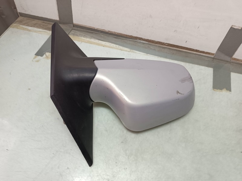 Recambio de retrovisor derecho para hyundai matrix (fc) 1.5 crdi gls referencia OEM IAM 012172  ELECTRICO