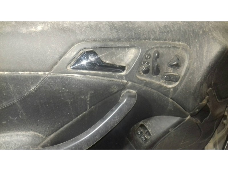 mercedes-benz clase c (w203) sportcoupe del año 2001