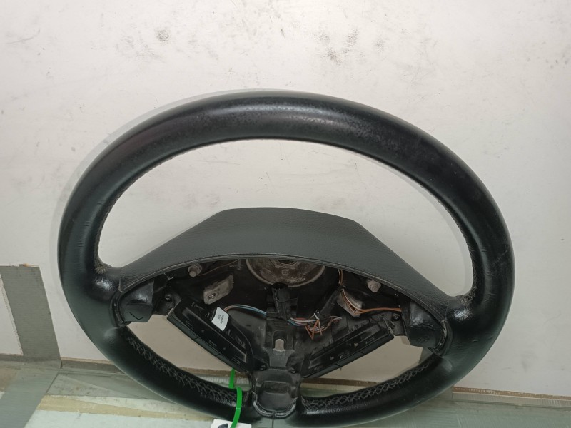 Recambio de volante para opel astra g berlina comfort referencia OEM IAM 090538275  PIEL