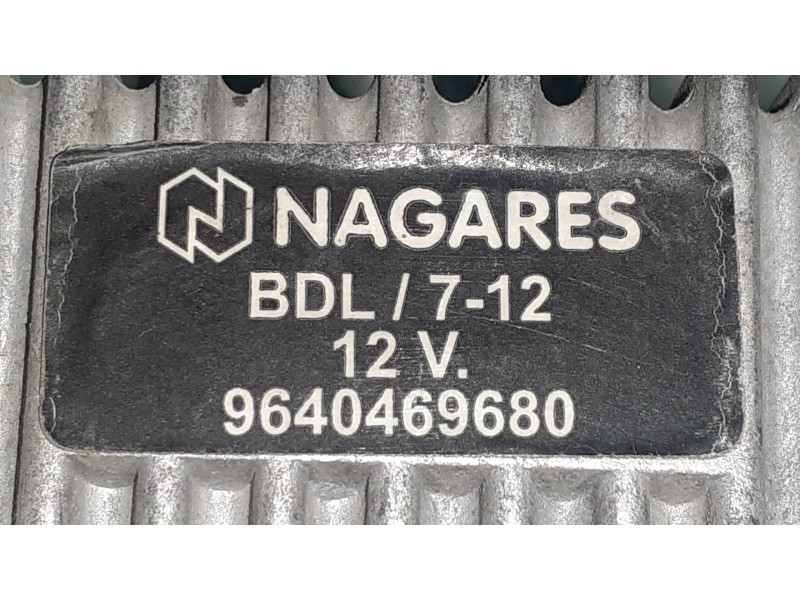 Recambio de caja precalentamiento para peugeot partner kasten confort l1 referencia OEM IAM 9640469680  