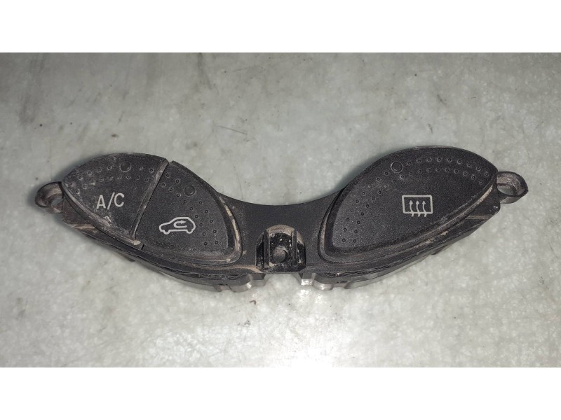 Recambio de mando calefaccion / aire acondicionado para ford focus berlina (cak) referencia OEM IAM YS4T19A945BA  