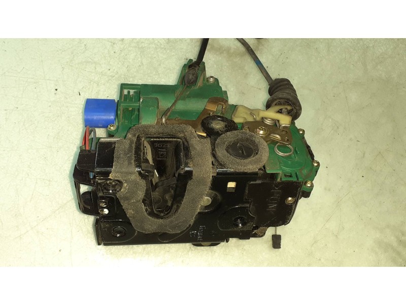 Recambio de cerradura puerta trasera derecha para volkswagen polo (9n1) conceptline referencia OEM IAM 3B4839016AG Y3B4839016AG 