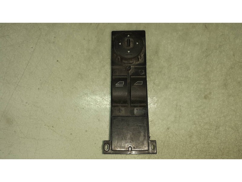 Recambio de mando elevalunas delantero izquierdo para ford focus berlina (cap) ghia referencia OEM IAM 3M5T14529 03168003 