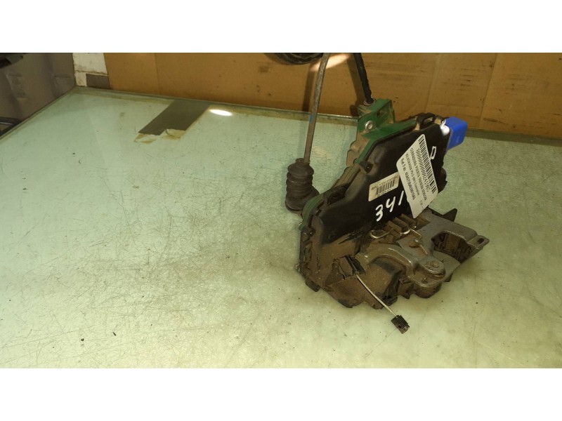 Recambio de cerradura puerta trasera derecha para volkswagen polo (9n1) conceptline referencia OEM IAM 3B4839016AG Y3B4839016AG 