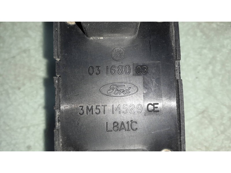 Recambio de mando elevalunas delantero izquierdo para ford focus berlina (cap) ghia referencia OEM IAM 3M5T14529 03168003 