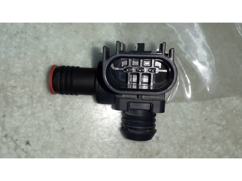 Recambio de sensor presion para opel adam unlimited ecoflex referencia OEM IAM 0265005315  