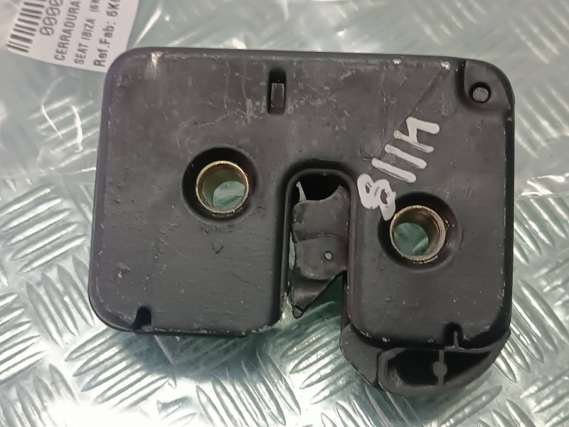 Recambio de cerradura maletero / porton para seat ibiza (6k1) select referencia OEM IAM 6K6827505A  