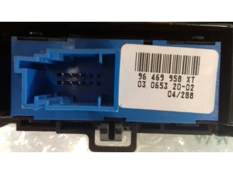 Recambio de mando climatizador para peugeot 407 sw sport referencia OEM IAM 96573322YW VP4PUH18C612FE VISTEON