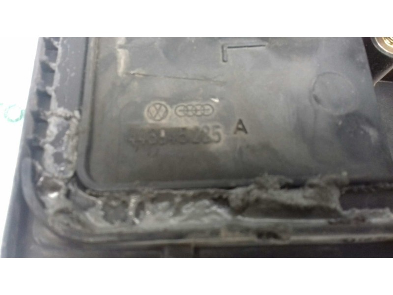 Recambio de piloto trasero izquierdo para audi 100 berlina (443) referencia OEM IAM 443945225  INT-MALETERO