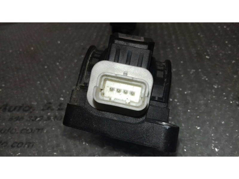 Recambio de pedal acelerador para peugeot 407 sw sport referencia OEM IAM 9644939680 F00C3E2429 BOSCH