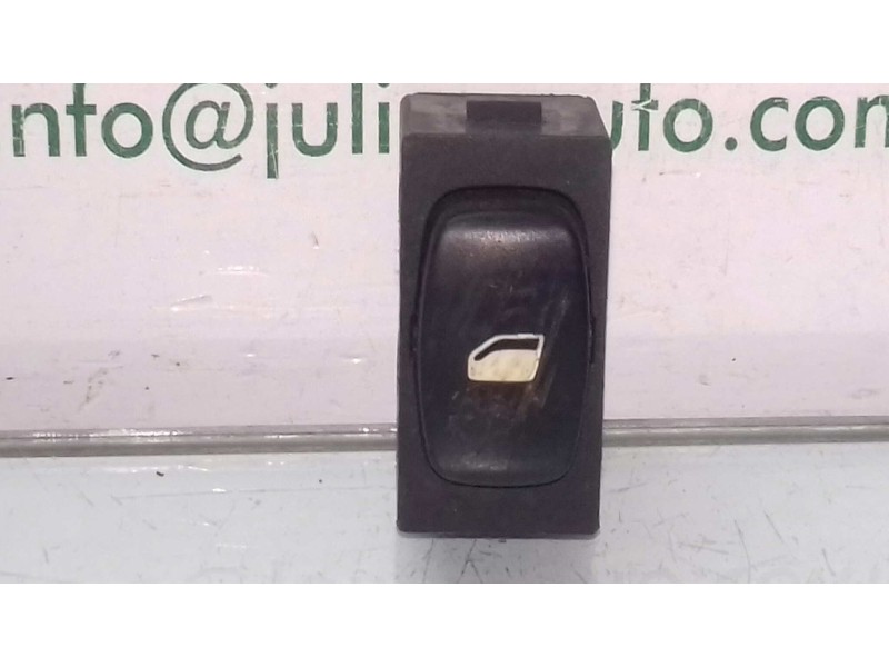 Recambio de mando elevalunas trasero derecho para peugeot 307 (s1) xr referencia OEM IAM 96360166XT 052632332 4 PINES