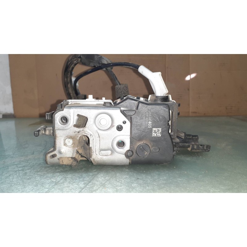 Recambio de cerradura puerta delantera derecha para peugeot partner kasten confort l1 referencia OEM IAM PSA828405 A01535 A01851