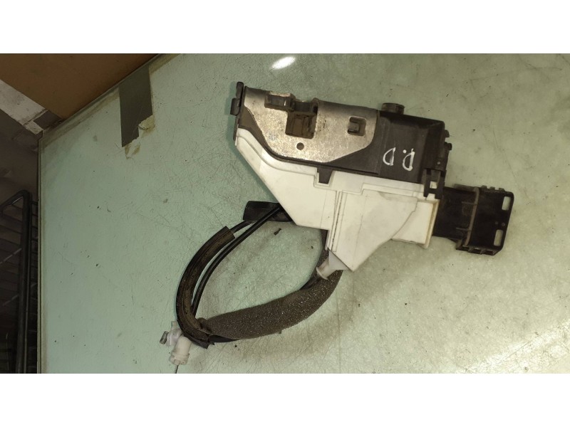 Recambio de cerradura puerta delantera derecha para peugeot partner kasten confort l1 referencia OEM IAM PSA828405 A01535 A01851