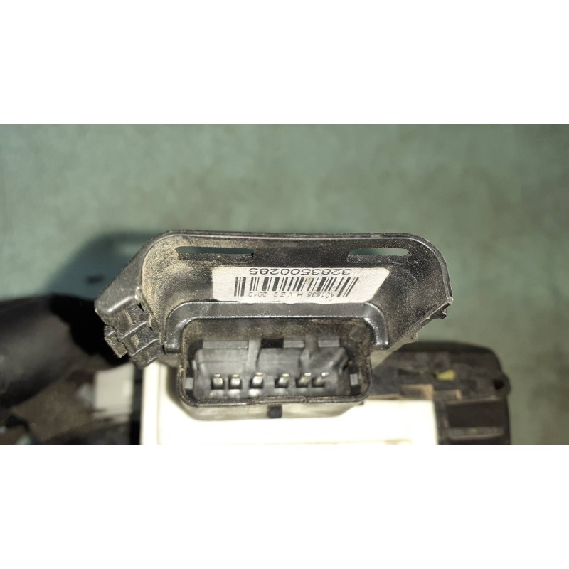 Recambio de cerradura puerta delantera derecha para peugeot partner kasten confort l1 referencia OEM IAM PSA828405 A01535 A01851