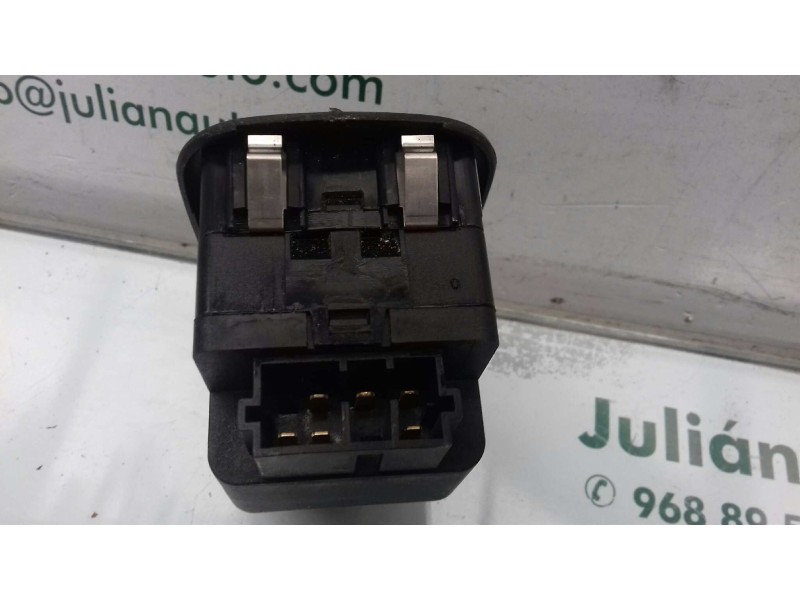 Recambio de mando elevalunas delantero izquierdo para peugeot 206 berlina xs referencia OEM IAM   6 PINES
