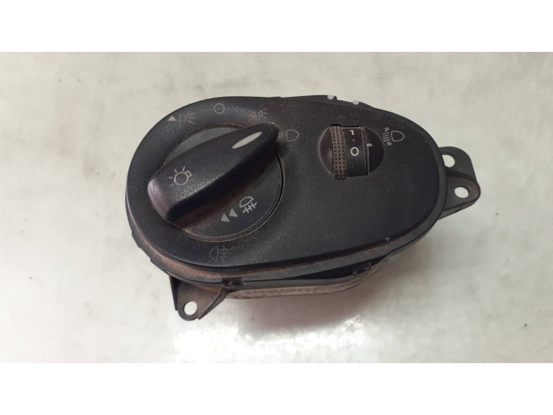 Recambio de mando luces para ford focus berlina (cak) referencia OEM IAM 2M5T13A024EA  