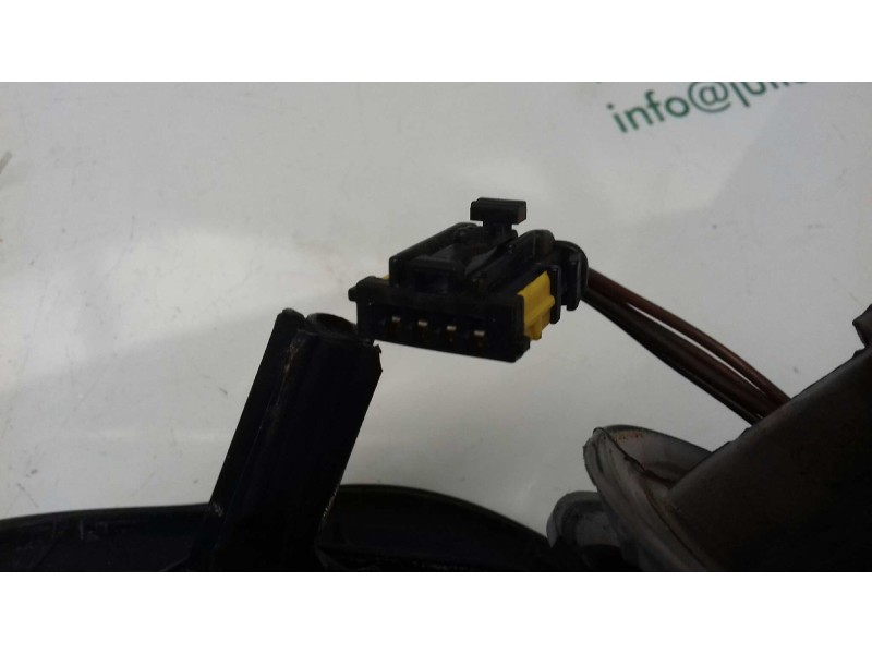 Recambio de retrovisor derecho para peugeot 206 berlina xs referencia OEM IAM CP6475000  MANUAL - TERMICO