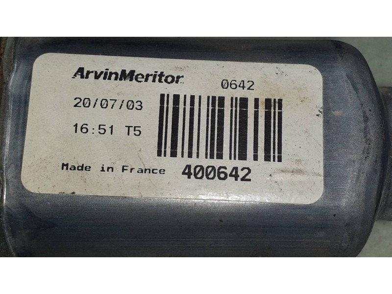 Recambio de motor elevalunas delantero derecho para volkswagen polo (9n1) conceptline referencia OEM IAM 602959801A  