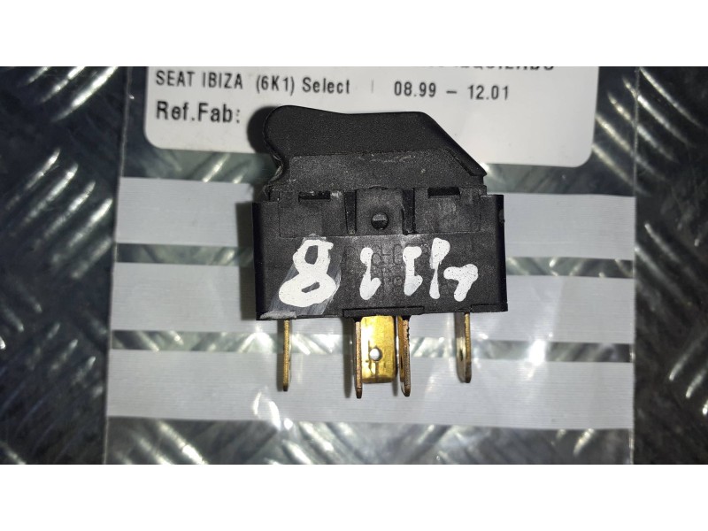 Recambio de mando elevalunas trasero izquierdo para seat ibiza (6k1) select referencia OEM IAM   CONECTOR 5 PINES