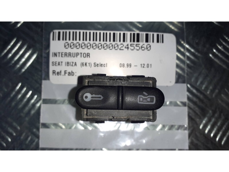 Recambio de interruptor para seat ibiza (6k1) select referencia OEM IAM  CONECTOR 5 PINES CIERRE PUERTAS