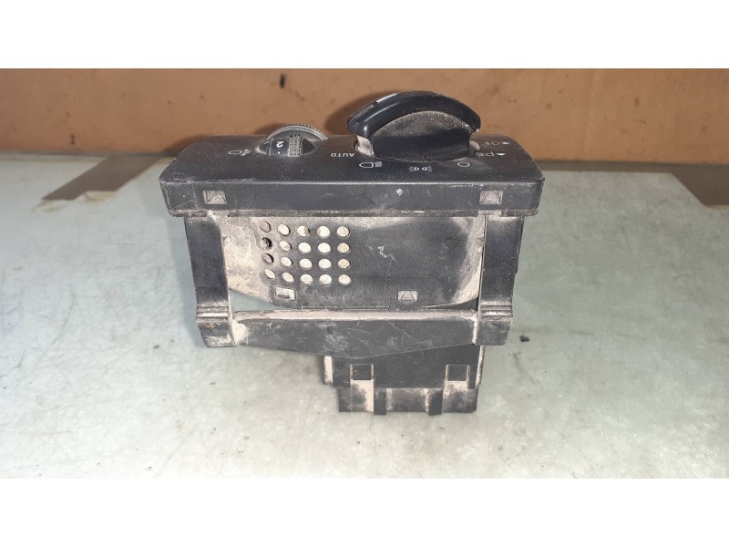 Recambio de mando luces para ford focus berlina (cap) ambiente (d) referencia OEM IAM 4M5T13A024CA  