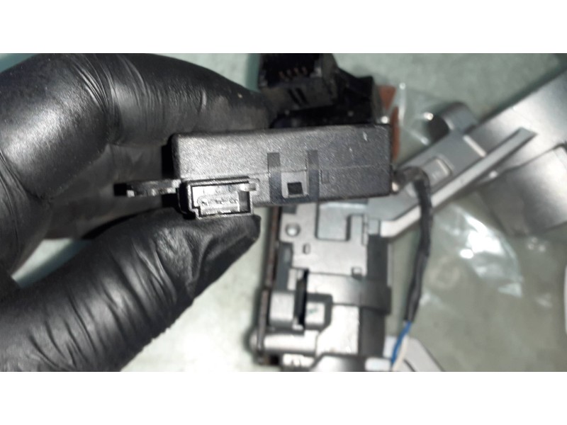 Recambio de conmutador de arranque para opel adam unlimited ecoflex referencia OEM IAM 13496392  