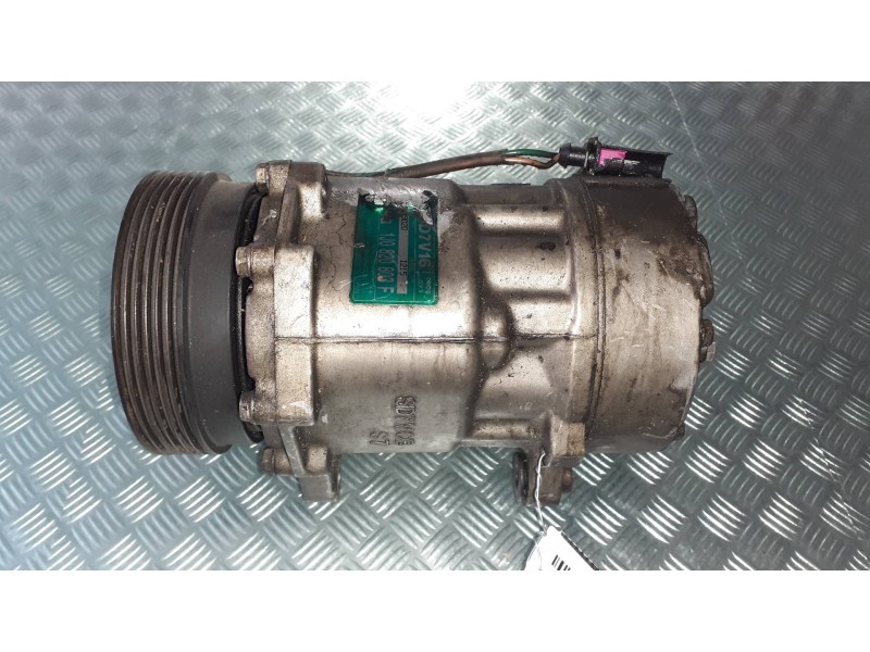 Recambio de compresor aire acondicionado para seat ibiza (6k1) select referencia OEM IAM 1J0820803F SD7VCB SANDEN