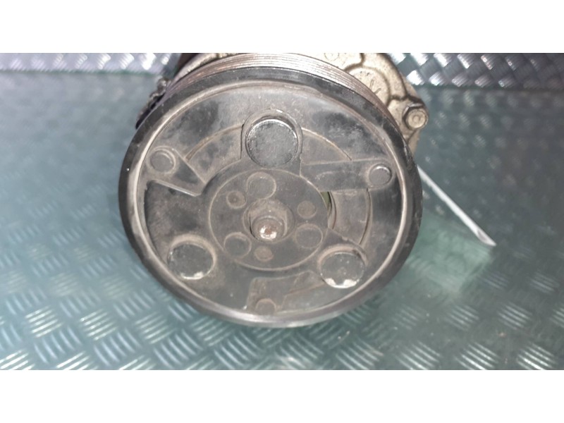 Recambio de compresor aire acondicionado para seat ibiza (6k1) select referencia OEM IAM 1J0820803F SD7VCB SANDEN