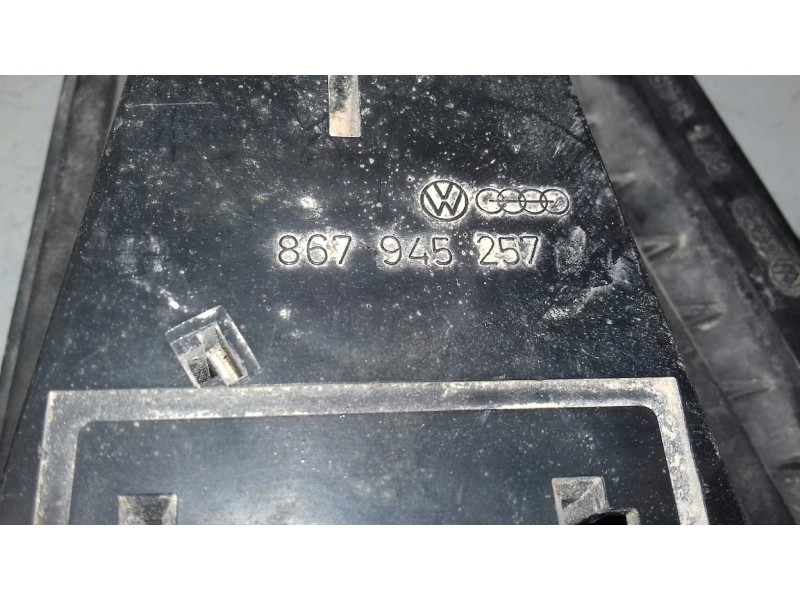 Recambio de piloto trasero izquierdo para volkswagen polo (861) gt referencia OEM IAM 871945111  
