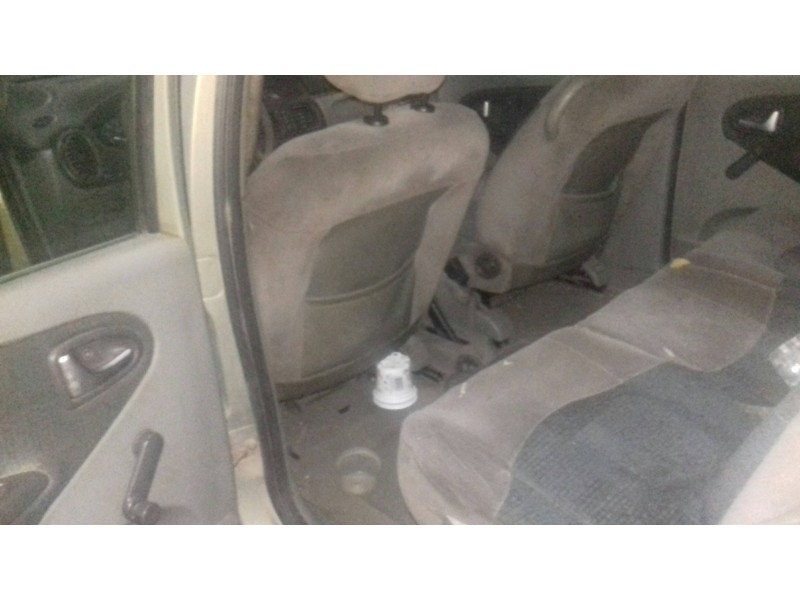 renault scenic (ja..) del año 2003