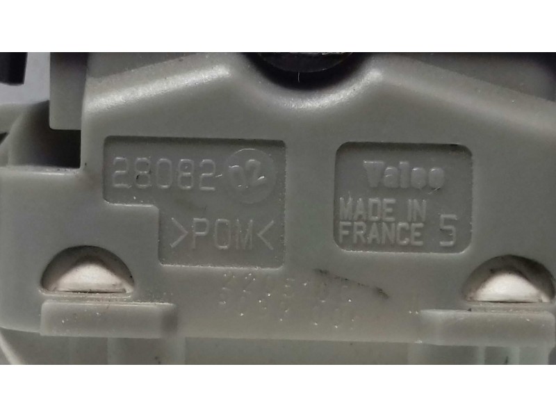 Recambio de mando elevalunas trasero izquierdo para renault scenic ii referencia OEM IAM 2808202 3 + 3 PINES BLANCO