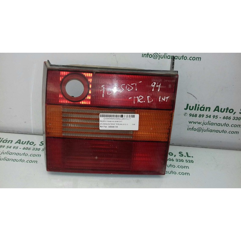 Recambio de piloto trasero derecho interior para volkswagen passat berlina (312) cl referencia OEM IAM 3A5945108  INT-MALETERO