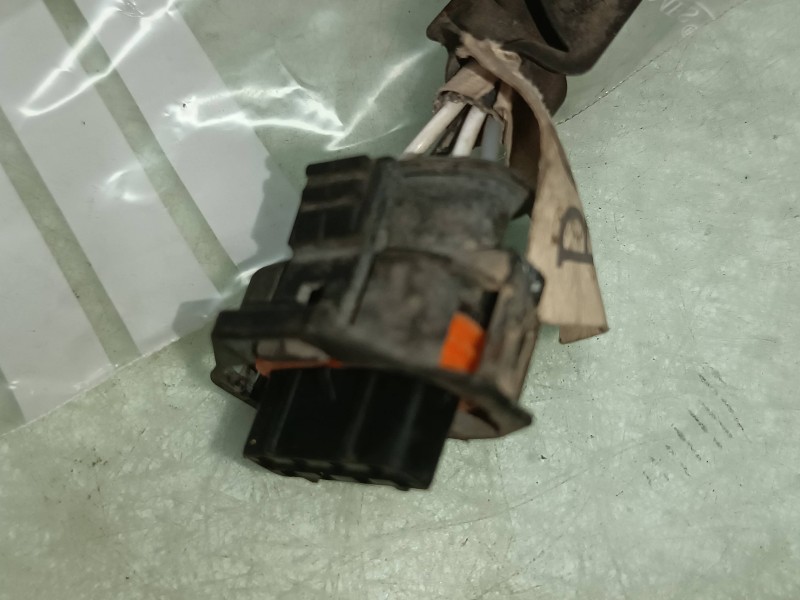 Recambio de sonda lambda para opel astra g berlina comfort referencia OEM IAM 09202575 12V SIEMENS