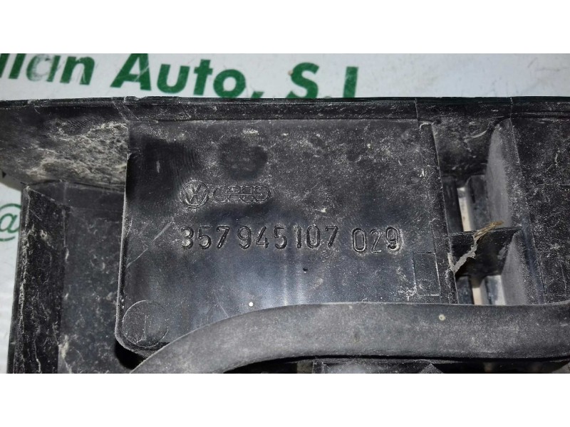 Recambio de piloto trasero izquierdo interior para volkswagen passat berlina (312) cl referencia OEM IAM 357945107  INT-MALETERO Recambio de piloto trasero izquierdo interior para volkswagen passat berlina (312) cl referencia OEM IAM 357945107  INT-MALETERO