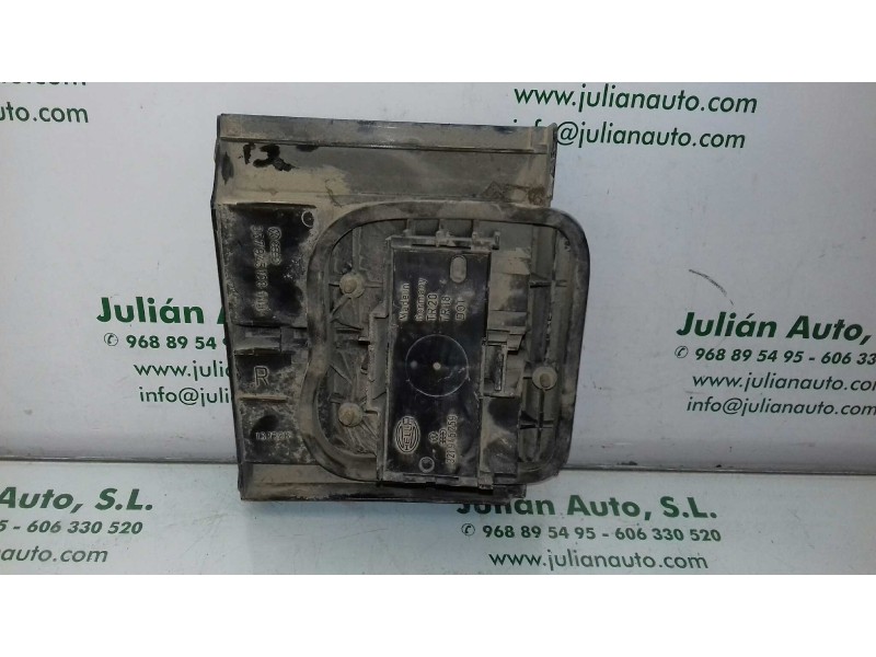 Recambio de piloto trasero derecho interior para volkswagen passat berlina (312) cl referencia OEM IAM 357945108  INT-MALETERO