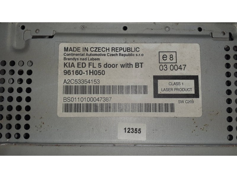 Recambio de sistema audio / radio cd para kia cee´d active referencia OEM IAM 961601H050 40336546AA 40241588AB