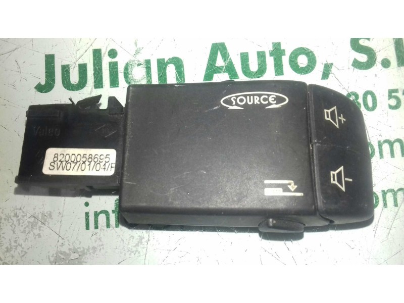 Recambio de mando multifuncion para renault clio ii fase ii (b/cb0) referencia OEM IAM 8200058695 SW070104F MANDO RADIO