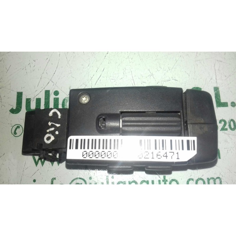 Recambio de mando multifuncion para renault clio ii fase ii (b/cb0) referencia OEM IAM 8200058695 SW070104F MANDO RADIO