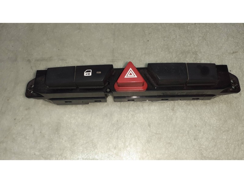 Recambio de warning para kia cee´d active referencia OEM IAM 937001H000 202006302 