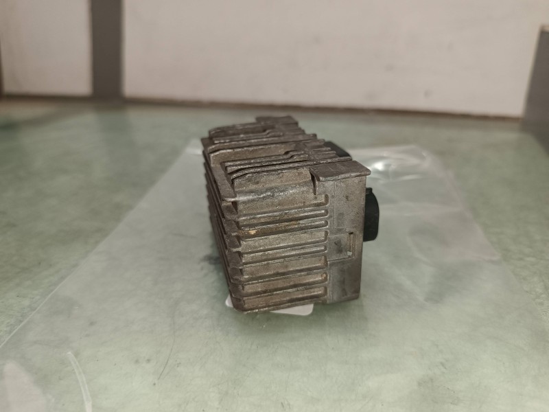 Recambio de caja precalentamiento para opel insignia berlina 2.0 16v cdti referencia OEM IAM 55574293 0522122601 GM