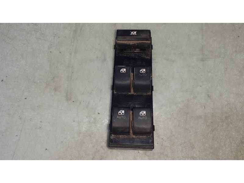 Recambio de mando elevalunas delantero izquierdo para kia cee´d active referencia OEM IAM 936701H120  