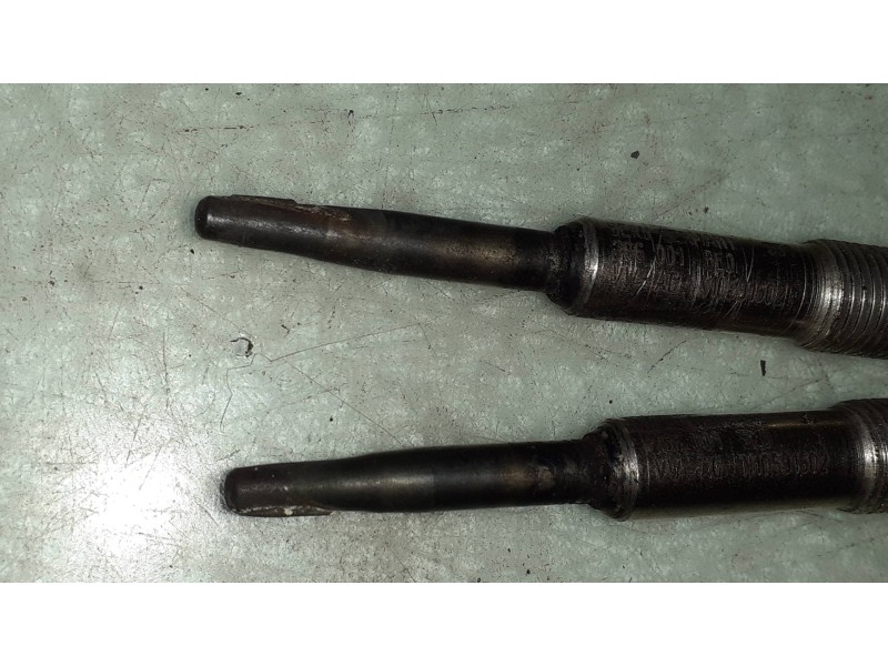 Recambio de calentadores para volkswagen golf v berlina (1k1) highline referencia OEM IAM 266001BE0 N10591602 