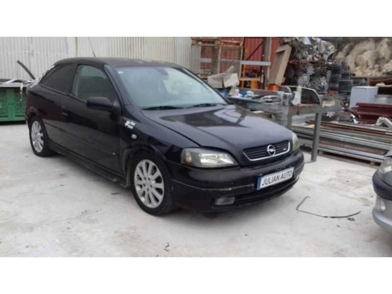 opel astra g berlina del año 2003