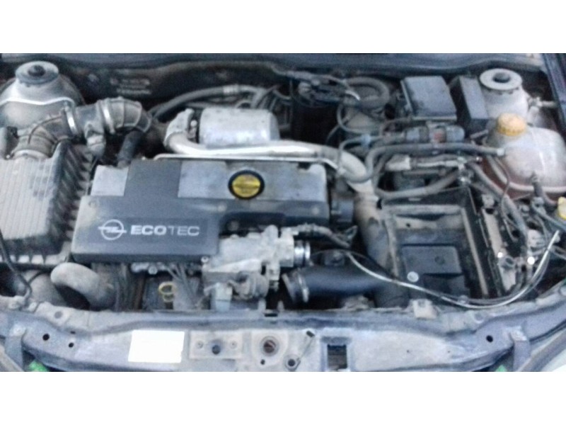 opel astra g berlina del año 2003